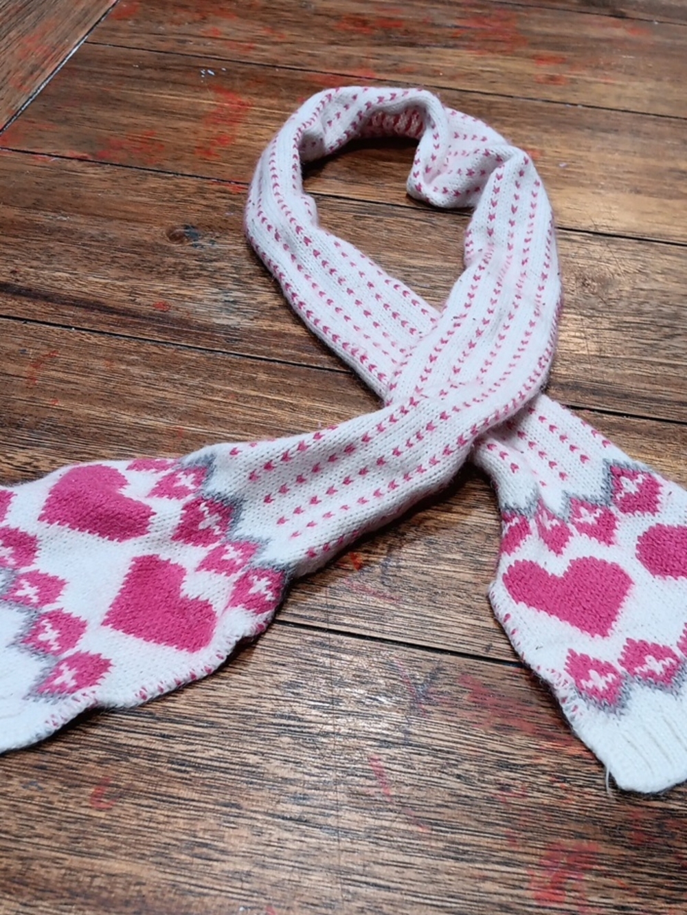 Kids Pink Heart Knit Scarf - Cozy Winter Accessory